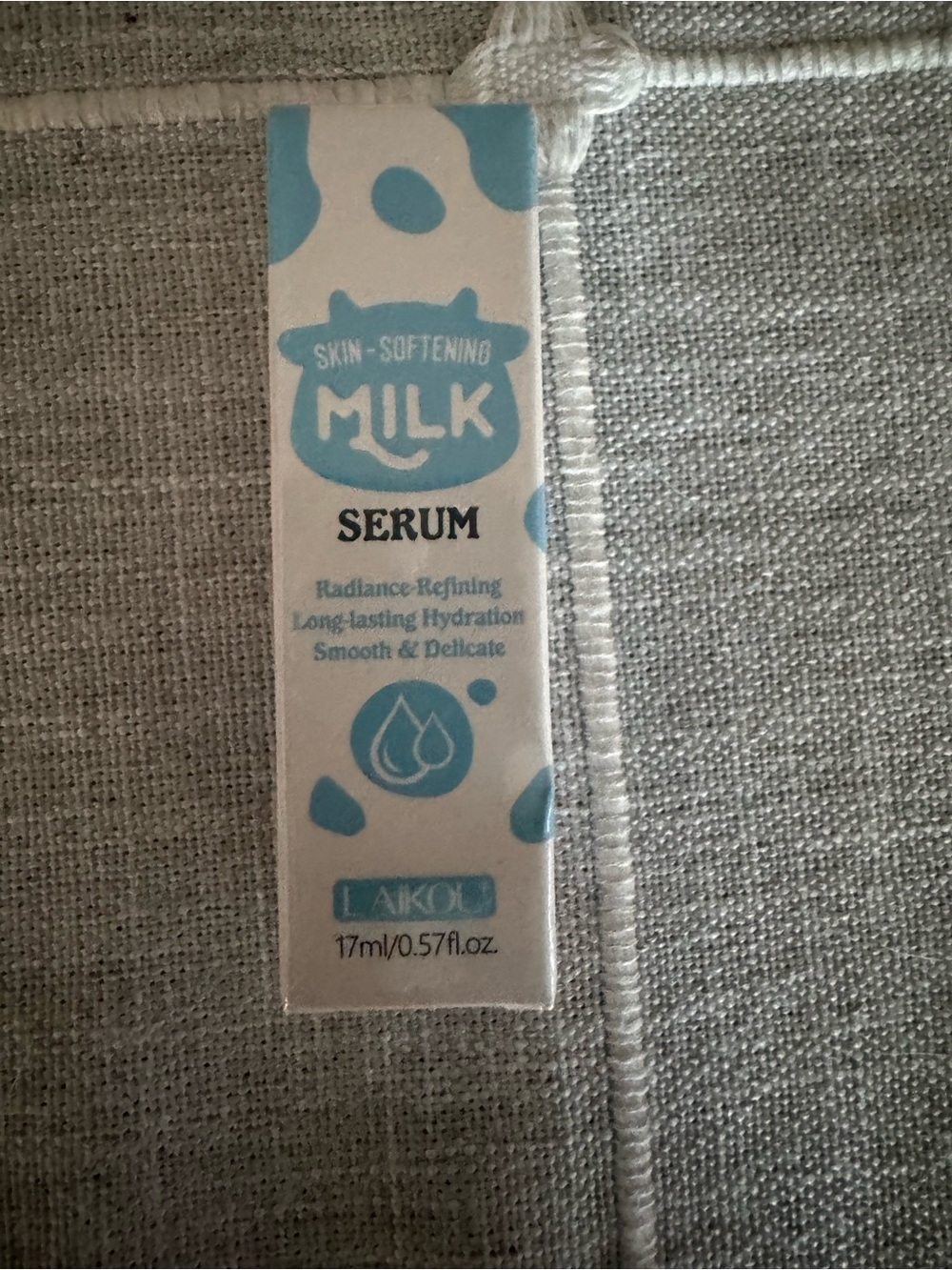 Aiko Milk Skin-Softening Serum - Light Blue & White